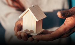 Ev Sahibi Olmak Artık Hayal: 1 Metrekare İçin Aylarca Çalışmak Gerekiyor