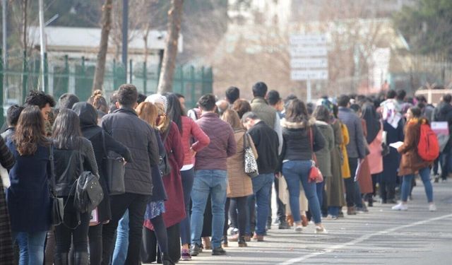 TÜİK açıkladı: 2025 dördüncü çeyrekte işsizlik yüzde 8,2 oldu